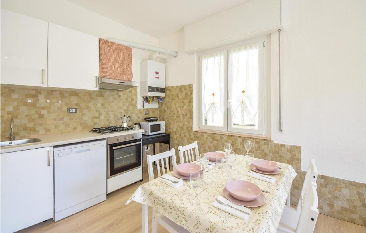 Amazing Apartment In Rapallo With Kitchen Εξωτερικό φωτογραφία